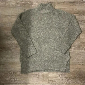 Abercrombie and Fitch Mock neck turtle neck sweater wool blend size XS